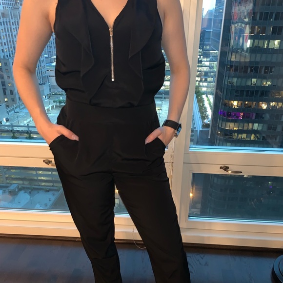 Chic black Express jumpsuit - Picture 1 of 7